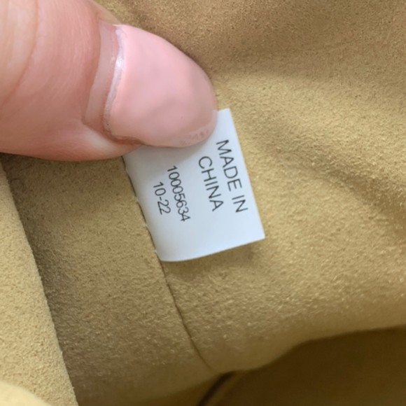 NWOT Tory Burch Mini T Monogram Puffy Patent Leather Bucket Bag Crossbody Strap - Picture 8 of 12